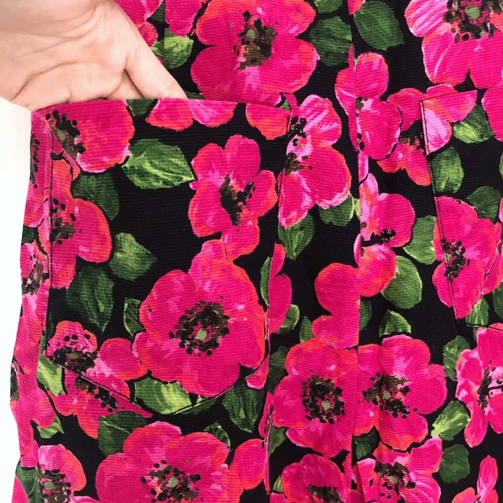 SOLD Zara Pink Floral High Waisted Bermuda Shorts - Picture 8 of 9